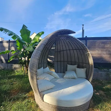 Escapade Glamour - Spa,sauna,douche Sensorielle Casa de Férias Moisdon-la-Riviere