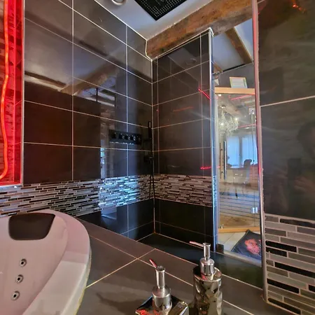 Casa de Férias Escapade Glamour - Spa,sauna,douche Sensorielle *